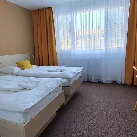 Hotel Kristína 3*